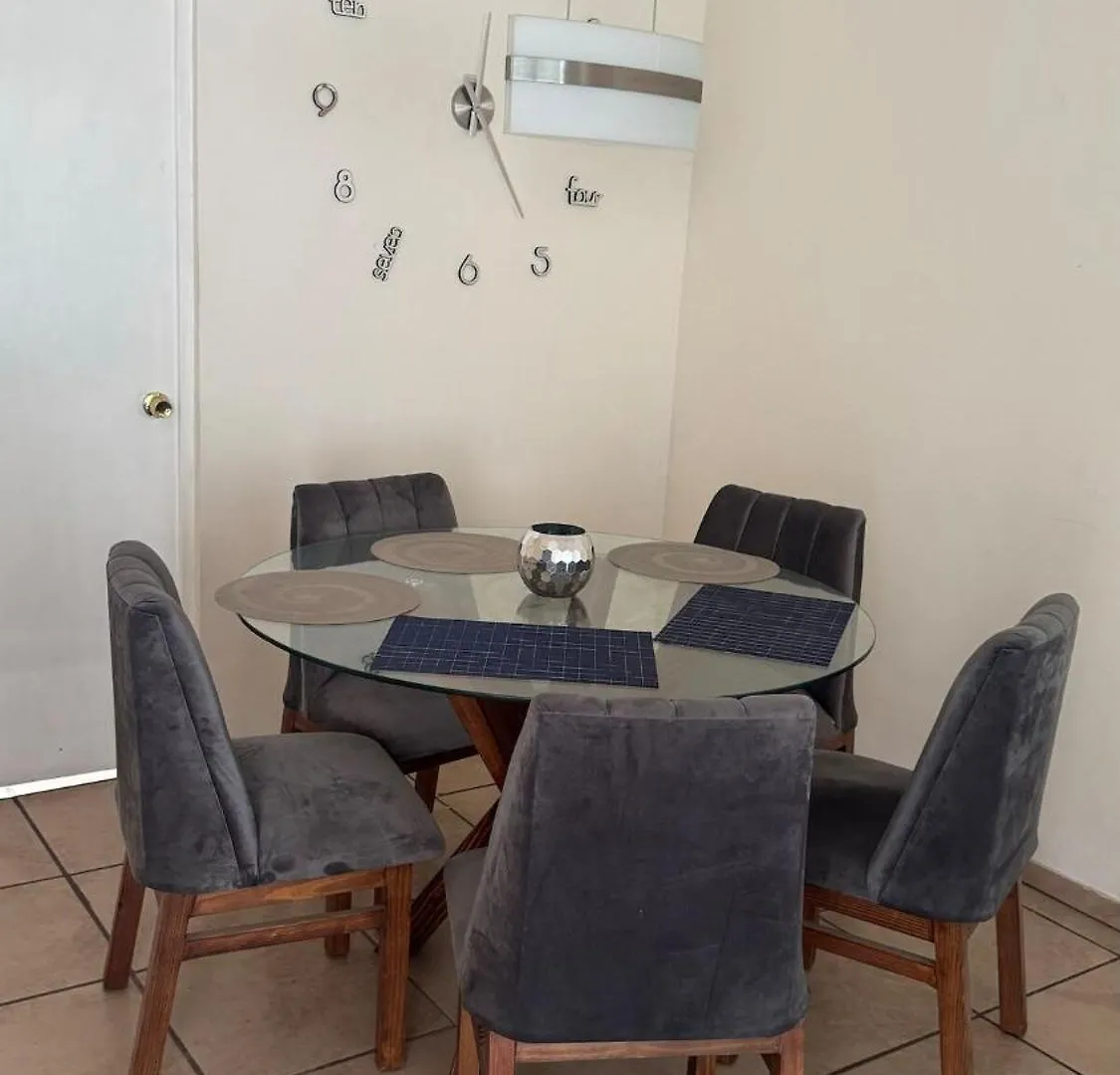Casa En Coto Privado Cerca De De La Central Nueva Guadalajara Meksyk